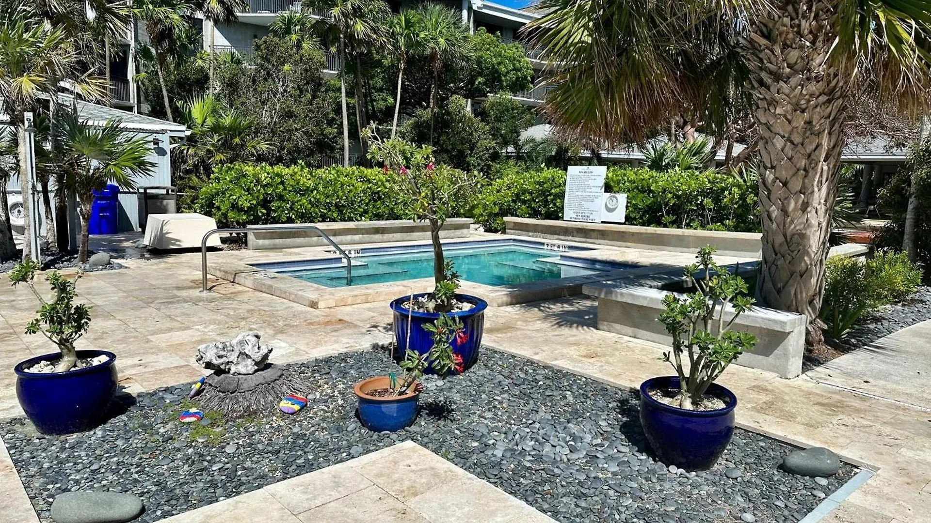 The Grande Vista Apartment Key West
